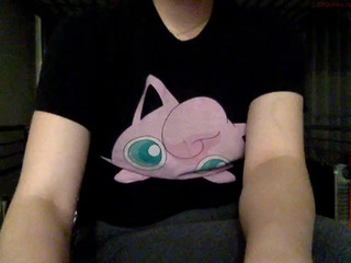 pettylove incendiary babe dabbles with a vibrator