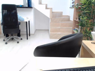 classyfetishrelax black-haired babe jerks off her cunt