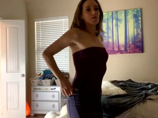 amber_fun  gorgeous way demonstrates big tits