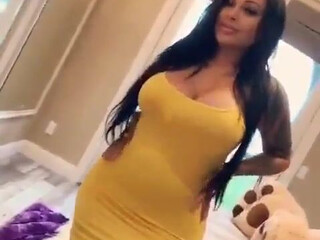 Brittanya razavi webcam