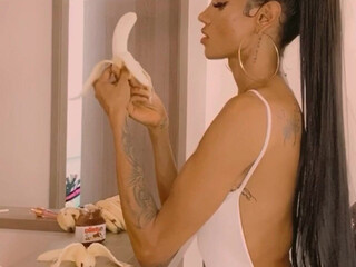 Laura_Saenz OnlyFans sweetlaurasaenz   white