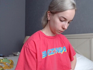 tinkissa hot prostitute fucks in both holes