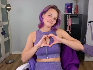 New_Purple Chaturbate New Sexy Young Chick 23-March-2025