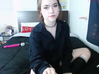 alice_stoned  beautiful naked teen