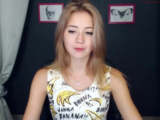 emmi_rosee  Tight pussy