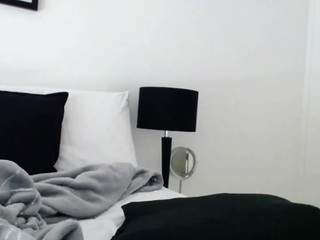 mirrabbella  Beautiful webcam model arranged a great show