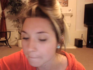 taymade1991  love when she ass her consciousness in wholes