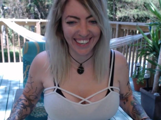 selinakyle11  webcam records