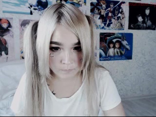 freyawhite  Showed its narrow hole