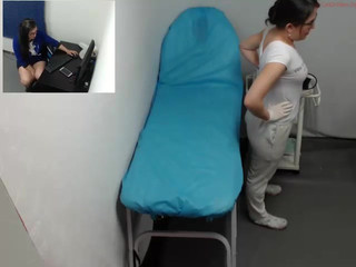 quinones_aqugust  fingers her ass hole