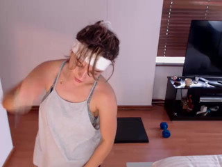 kendalltyler  MFC hooker fuck her self