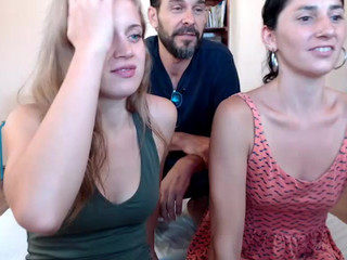 offlimitsnanny  Gorgeous webcam hooker Fingering her hole