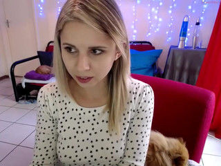 buffyvslayer  Nooky damp pussycat with a finger