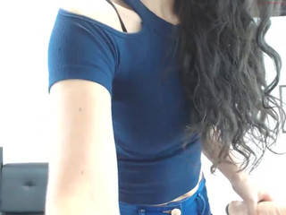 emily_squirt  show 30th of September