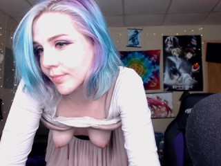 whipmebabe  Fingers Her Pussy While fuck her hole