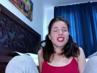 bella_alice  show 20th of October