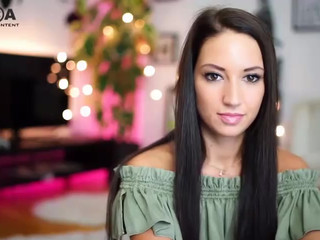 sexyassistant  webcam stripping