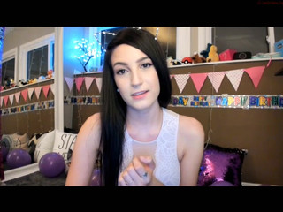 justviolet  groupshow