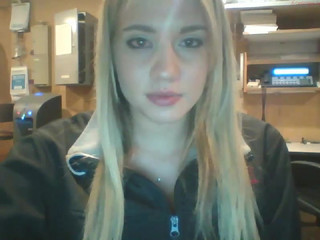 livykittyy  Cam Girlfriend with Overnice Tits