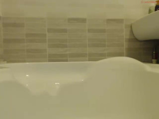 cuteangelx  horny in public webcam chat