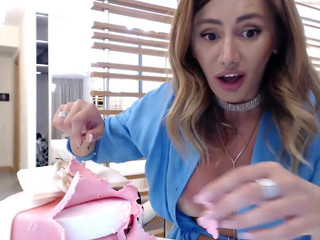 miss_marilin  show 30th of December