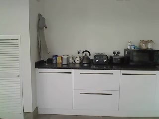 eden_mae  sweet sexy teen finger shaved pussy