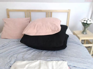 ocicat  sweet webcam doll