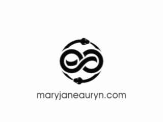 MAGNIFICENT SLINGER - Maryjane Auryn