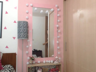 Dani_Moore Cute girl gets naked and jerks off