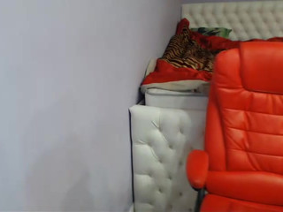 Anik201 Girl with elastic milks having fun with sex toy