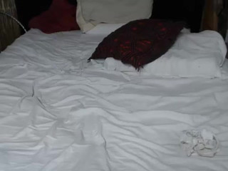 PixiePixelized blonde fucks both holes