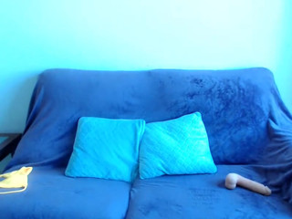 ArianaVan wet hairy pussy