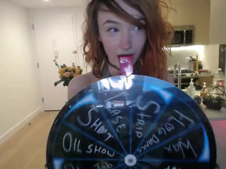 SnugglePunk Gorgeous female masturbates vagina