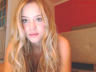 kimtylor slender model pulls pussy