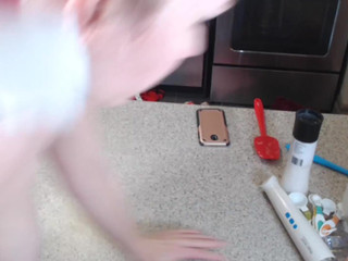 vivid_whit Beautiful bitch shows shaved holes