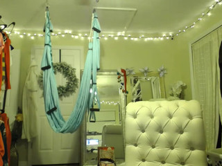 skye_evans Slender cutie