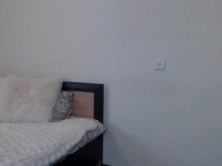 cherry_lady Graceful devil pokes fingers in pussy