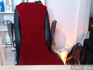 miss_lana handjob with falimo