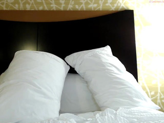 jennyjinx Spicy bitch exposes her charms