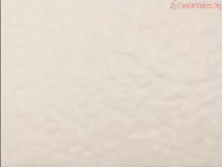 bunni Slender babe shines delights