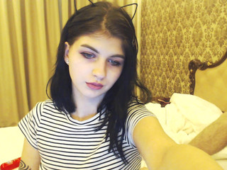 migurt Sex machine makes the slut groan