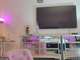 anaariana Gorgeous slut striptease dances