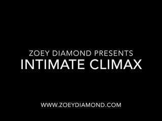 Zoeydiamond1 Sexy slut licks erotically finger