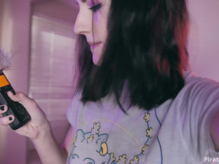 Mia_Rand Charming babe undresses and jerks off