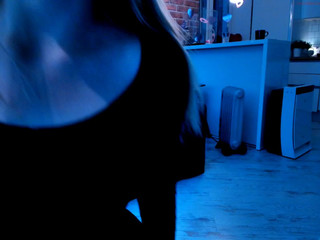 wondervera sexually doing cleaning