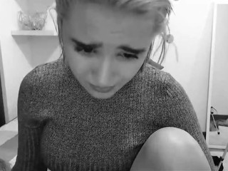 ging3r_peach18 surrendered to the desire to fuck each other