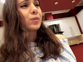 ehotlovea Gorgeous chick fucks cunt with phallus