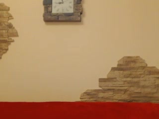 AlyWOW Ardent hottie gets a huge booty