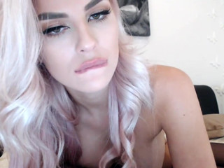 Kissofacobra Prestigious trash breaks free in the workplace