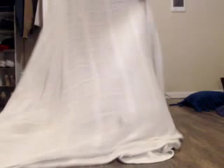 Gracey Vicious bitch tightly stretches her pussy